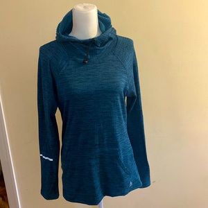 Long sleeve sweat shirt fitted!